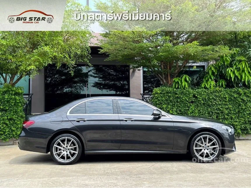 2022 Mercedes-Benz E300 e AMG Dynamic Sedan