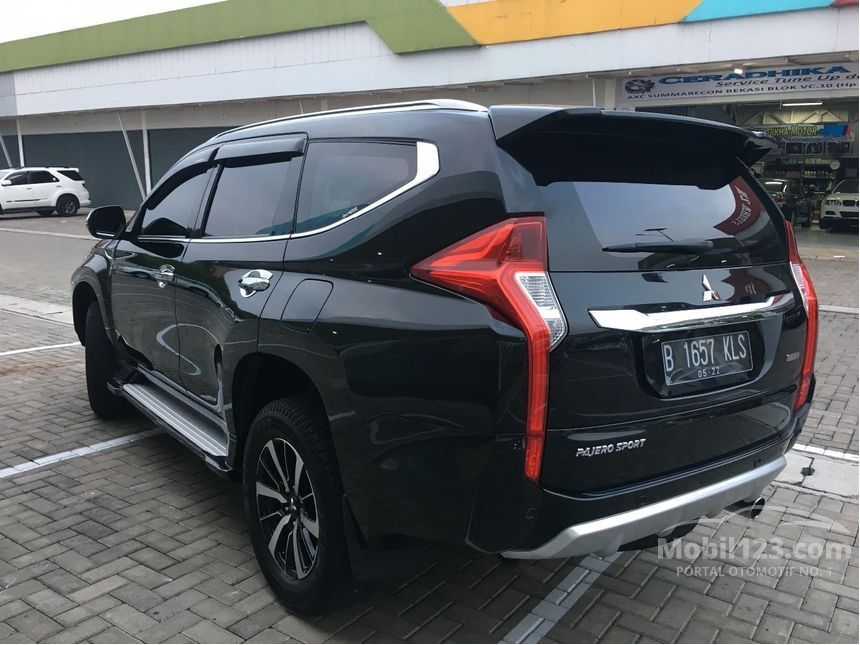 Jual Mobil  Mitsubishi  Pajero Sport  2019 Dakar 2 4 di Jawa 