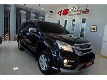 2016 Isuzu MU-X 3.0 (ปี 13-17) SUV AT