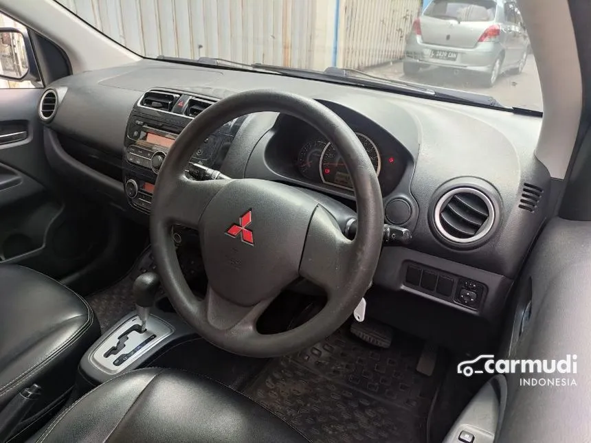 2013 Mitsubishi Mirage GLS Hatchback