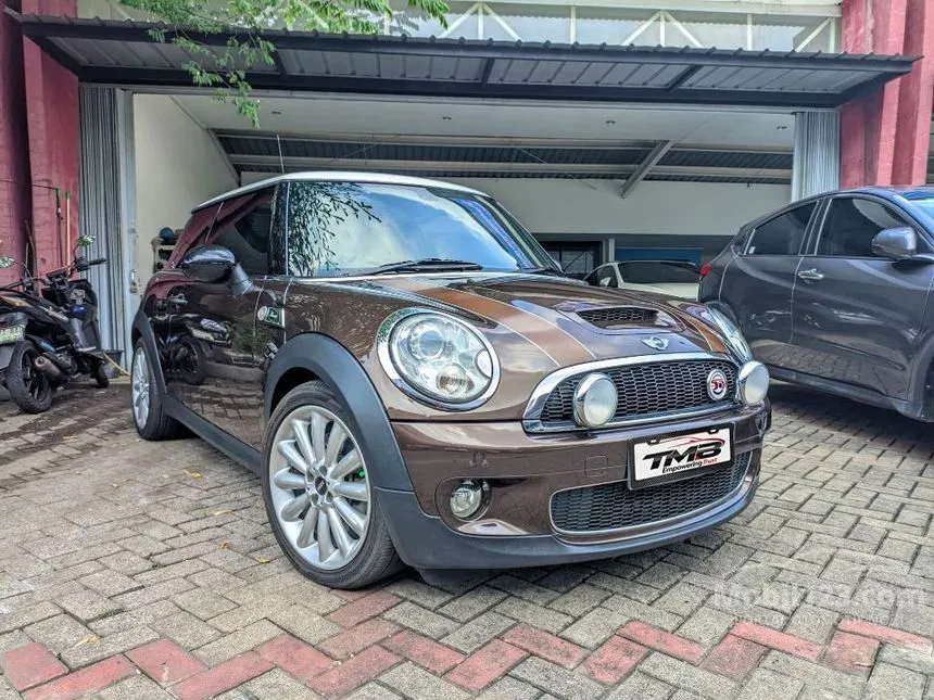 2011 MINI Cooper S Hatchback