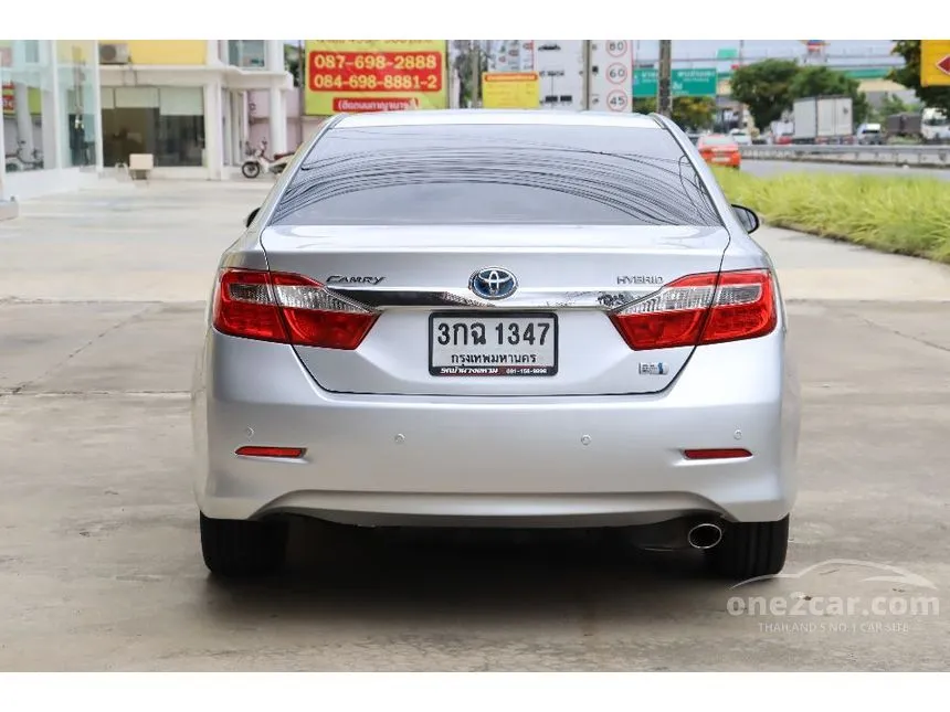 2014 Toyota CAMRY Hybrid Sedan