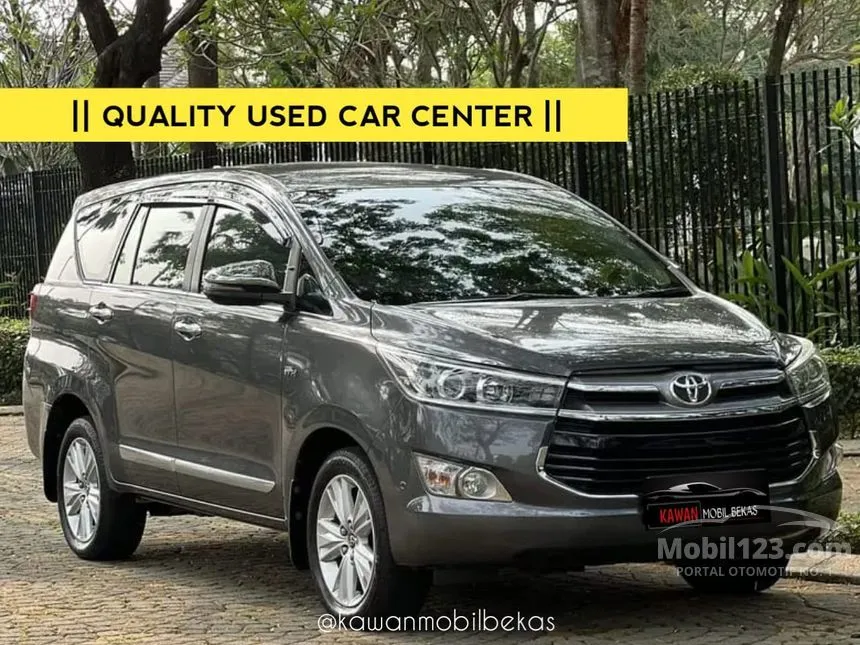 Jual Mobil Toyota Kijang Innova 2018 Q 2.0 di Banten Automatic MPV Abu