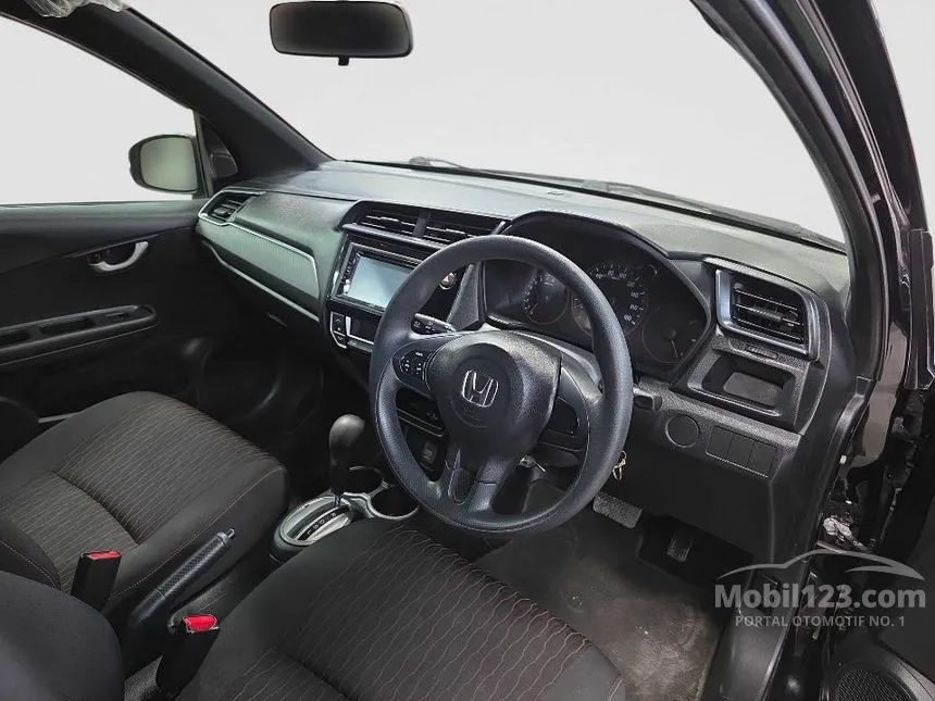 2017 Honda Brio RS Hatchback