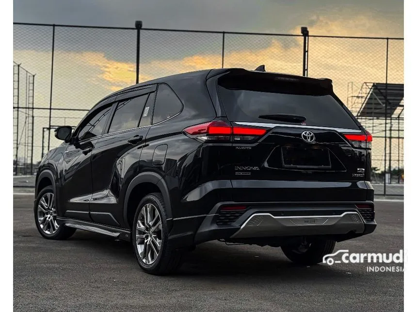 2022 Toyota Kijang Innova Zenix Q HV TSS MPV