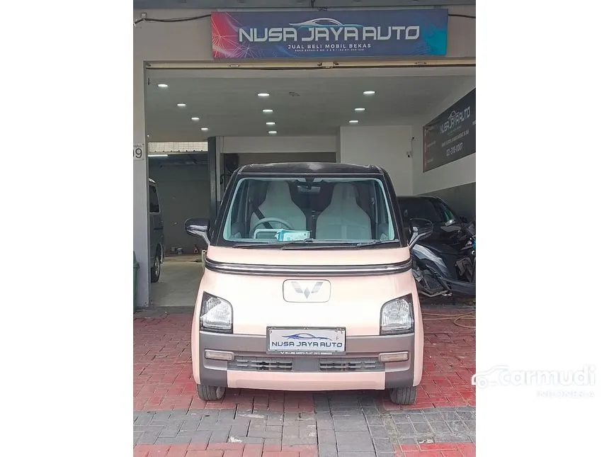 2022 Wuling Air EV Standard Range Hatchback