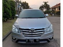Toyota Kijang Innova 2.0 G AT 2014 DP Minim 35Jt