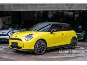 2025 MINI Cooper Cooper SE Hatchback