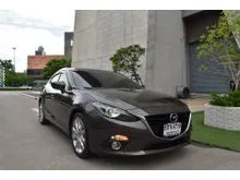 2016 Mazda 3 2.0 (ปี 14-18) S Sports Hatchback