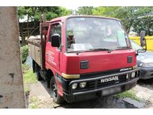 1982 Nissan MF 20 (M) 1.6