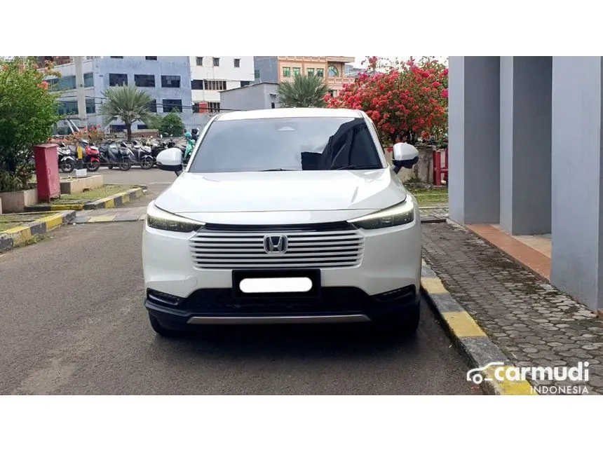 2025 Honda HR-V e:HEV SUV