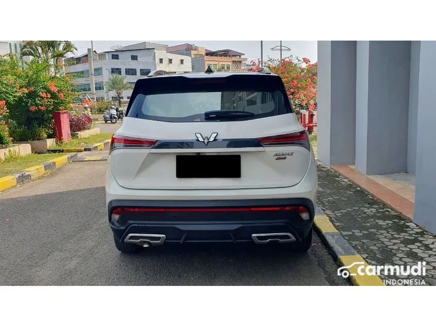 2021 Wuling Almaz RS Pro SUV