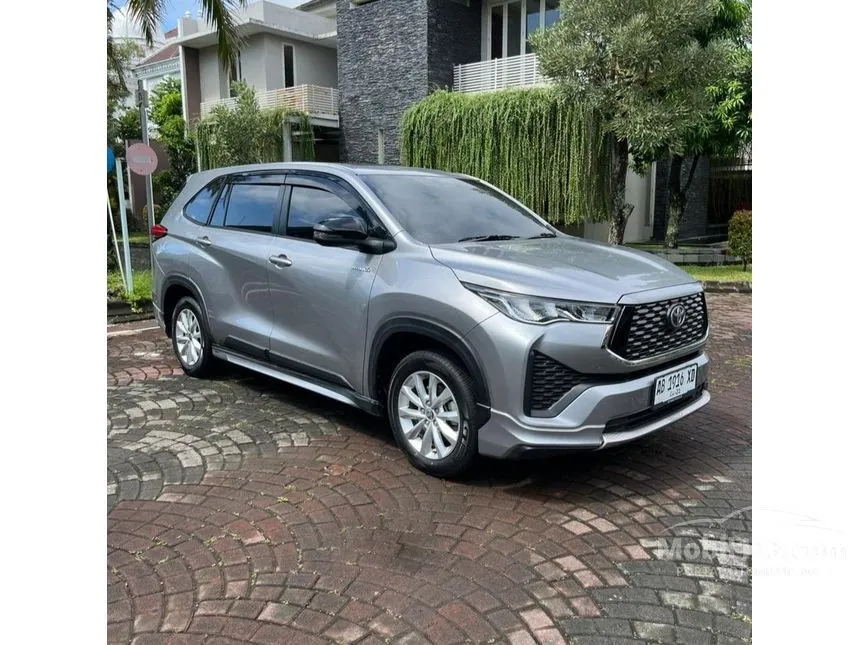 2023 Toyota Kijang Innova Zenix V HV Modellista (Premium Color) MPV
