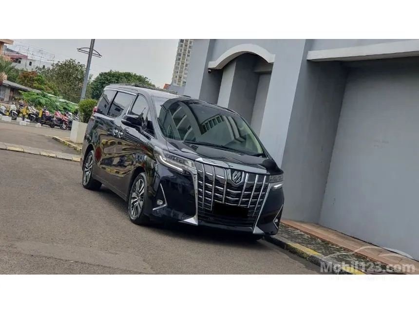 2022 Toyota Alphard G MPV