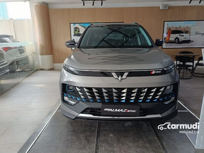 2024 Wuling Almaz RS Hybrid Wagon