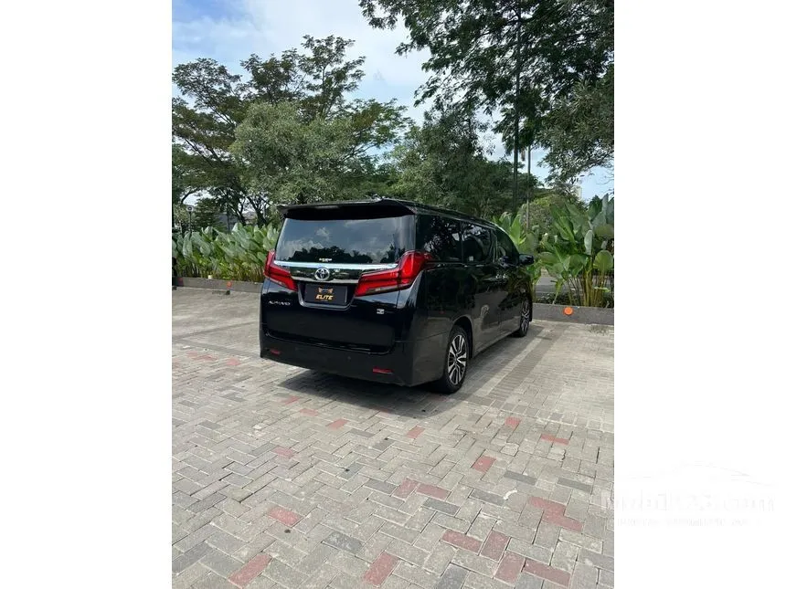 2020 Toyota Alphard SC MPV
