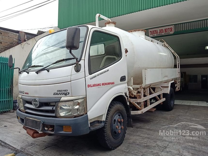 Jual Mobil Hino Dutro 2015 300 Series 4.0 di DKI Jakarta Manual Trucks Putih Rp 235.000.000 ...