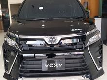 PROMO TOYOTA HARGA SEJABOTABEK VOXY 2,0 READY STOCK