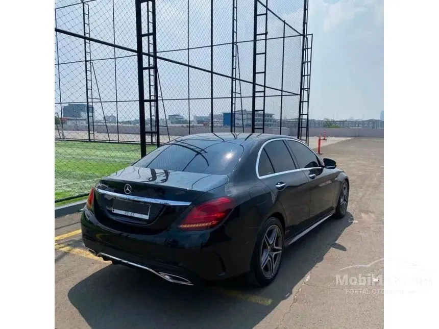 2019 Mercedes-Benz C300 AMG Line Sedan