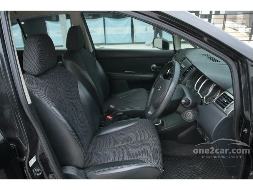 2012 Nissan Tiida S Hatchback