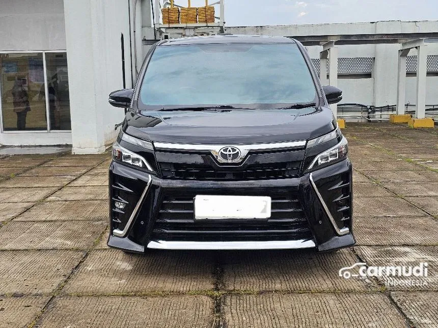 2019 Toyota Voxy MPV