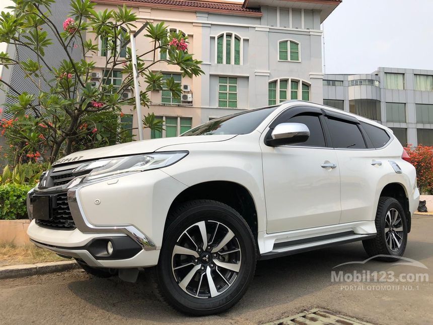 Jual Mobil  Mitsubishi Pajero  Sport  2021 Dakar  2 4 di DKI 