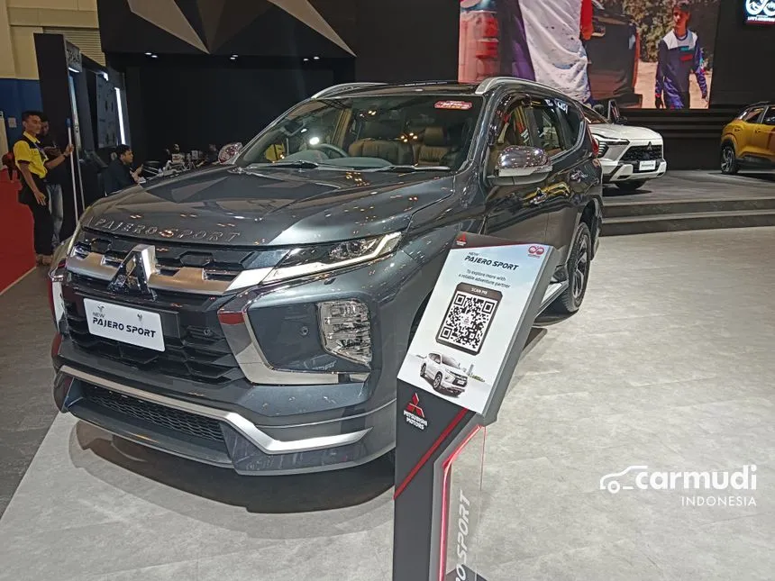 2023 Mitsubishi Pajero Sport Dakar SUV