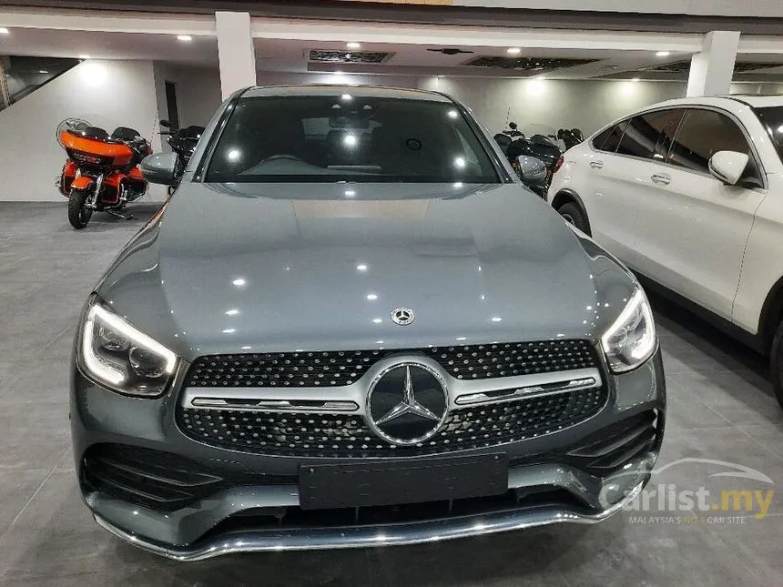 2020 Mercedes-Benz GLC300 4MATIC AMG Line Coupe