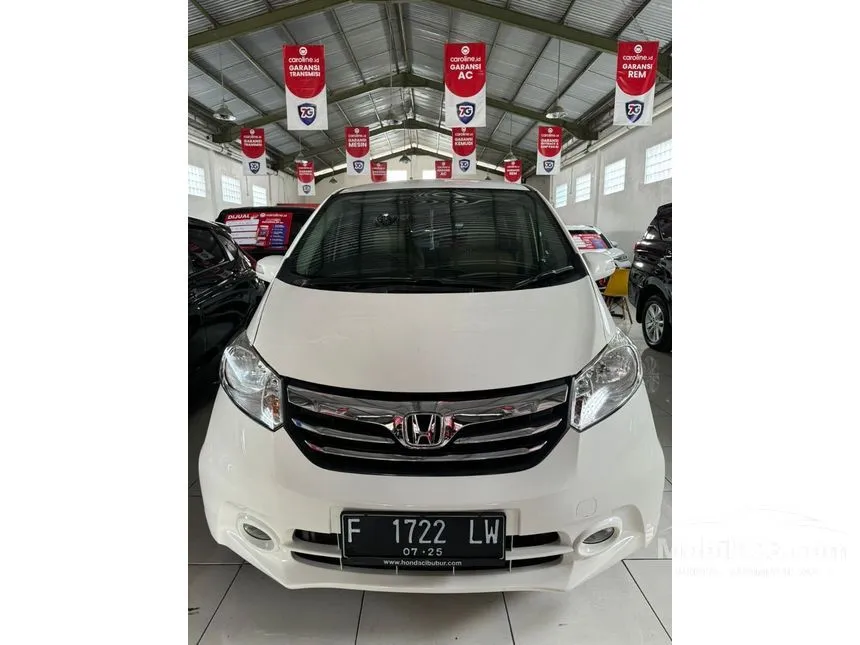 Jual Mobil Honda Freed 2015 S 1.5 di Jawa Barat Automatic MPV Putih Rp 167.000.000