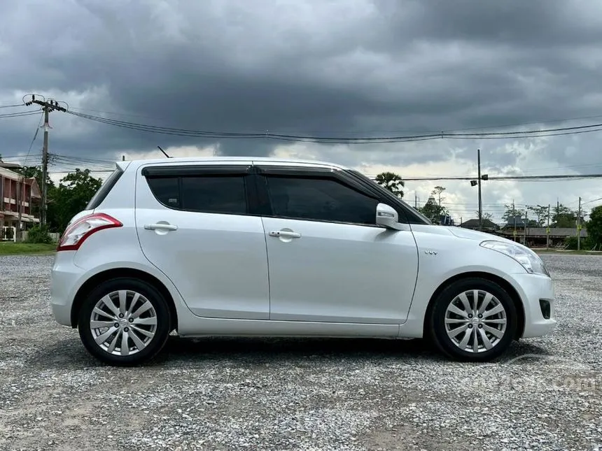 2013 Suzuki SWIFT GLX Hatchback