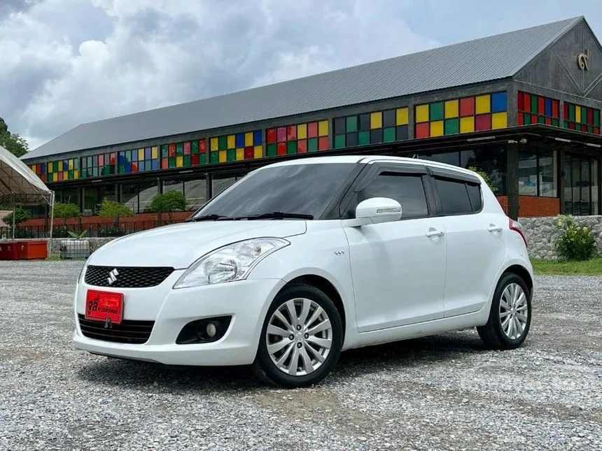 2013 Suzuki SWIFT GLX Hatchback