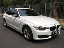 BMW 320i Sport 2014, Low KM tgn pertama