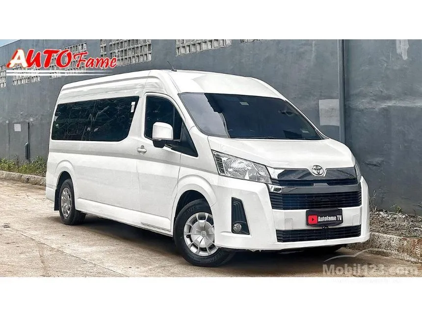 2020 Toyota Hiace Premio Van