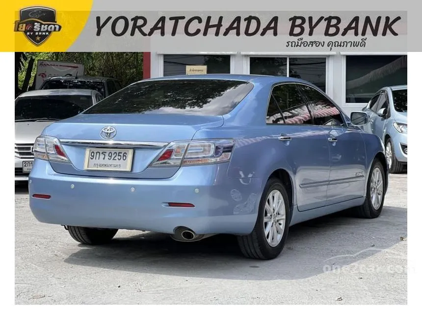 2010 Toyota Camry Hybrid Sedan
