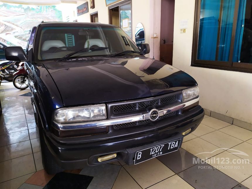 Jual Mobil Opel Blazer 2001 Montera LN 2 2 di DKI Jakarta 