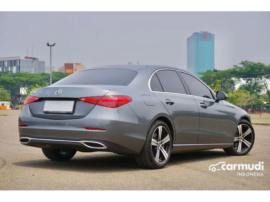2023 Mercedes-Benz C200 Avantgarde Line Sedan