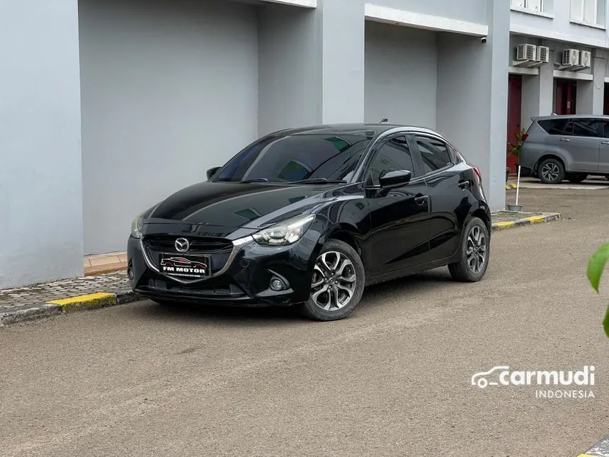 2014 Mazda 2 R Hatchback