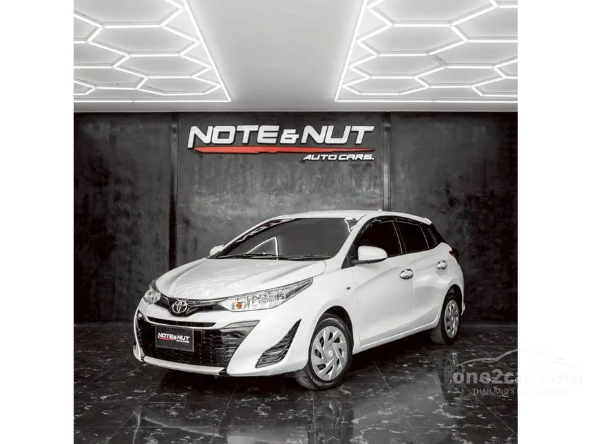 2020 Toyota YARIS Entry Hatchback
