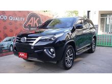 2017 Toyota Fortuner 2.4 (ปี 15-18) V SUV AT
