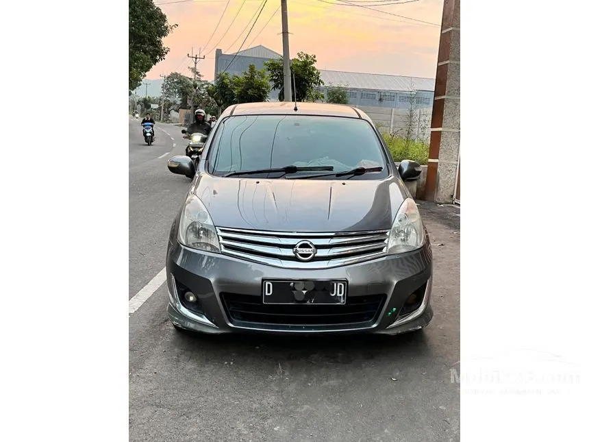 2012 Nissan Grand Livina XV Highway Star Autech MPV