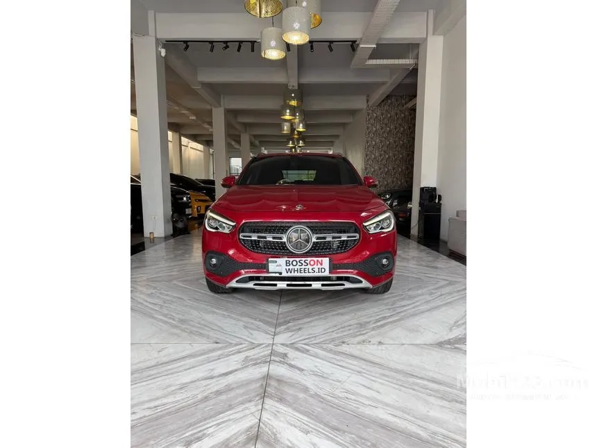 2020 Mercedes-Benz GLA200 AMG Line SUV