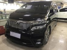 2011 Toyota Vellfire 2.4 Z Van Wagon