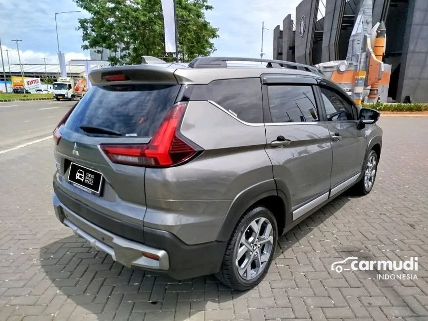 2023 Mitsubishi Xpander Cross Premium MPV
