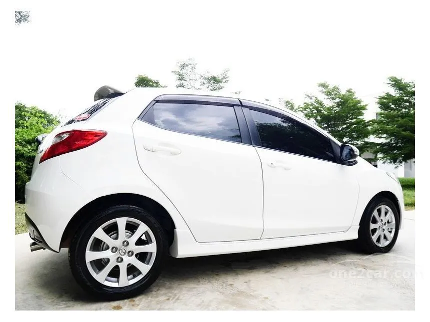 2013 Mazda 2 Sports Groove Hatchback