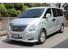 2011 Hyundai GRAND STAREX 2.5 (ปี 10-17) VIP Wagon