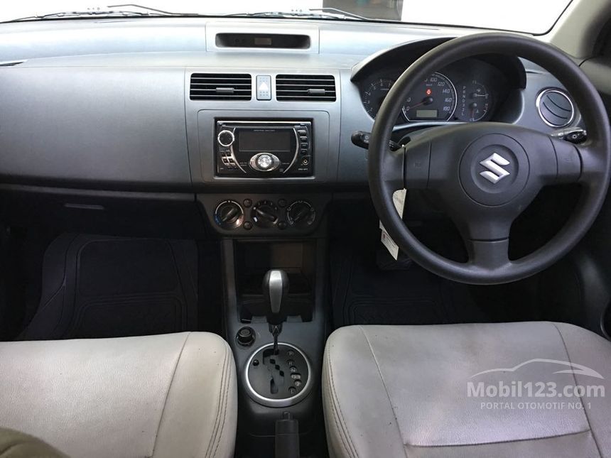 2008 Suzuki Swift ST Hatchback