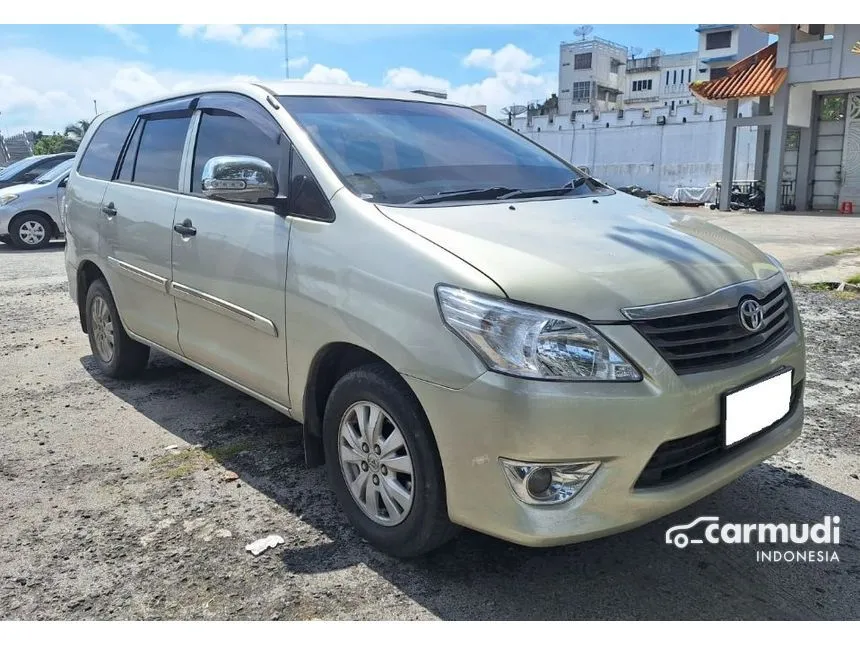 2011 Toyota Kijang Innova E MPV