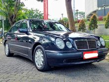 1994 Mercedes-Benz E320 3.2 3.2 Automatic Sedan pajak panjang kilometer 42ribuan