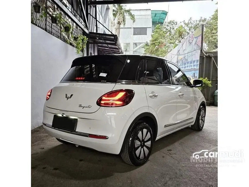 Jual Mobil Wuling Binguo EV 2024 7th Anniversary Premium Range di DKI Jakarta Automatic Hatchback Putih Rp 381.000.000