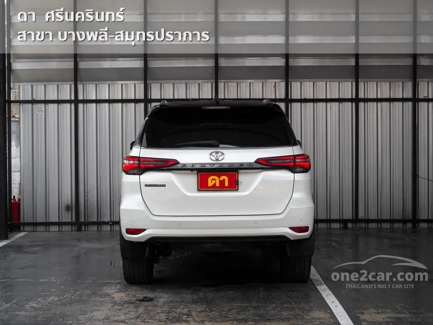 2022 Toyota FORTUNER Commander SUV